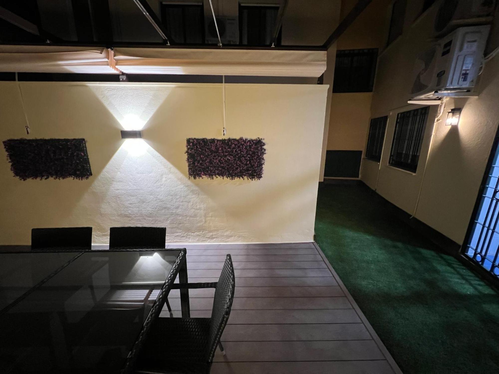 Puerto Deluxe Apartment Malaga Bagian luar foto